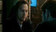 Ryan from a different reality who is a mechanic, as seen in Dark Matter Episode 7 (Image via Apple TV+)